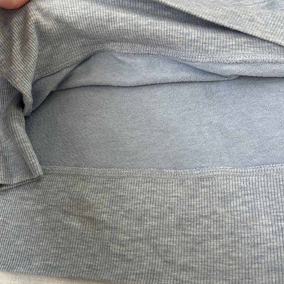 Athleta Balance Pullover Sweater V Neck Gray size Large - Picture 6 of 6